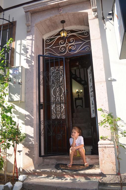Papazin Konagi Hotell Ayvalı Exteriör bild