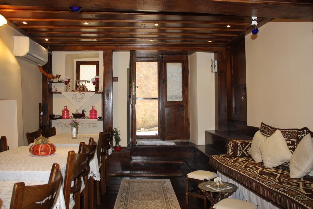 Papazin Konagi Hotell Ayvalı Exteriör bild