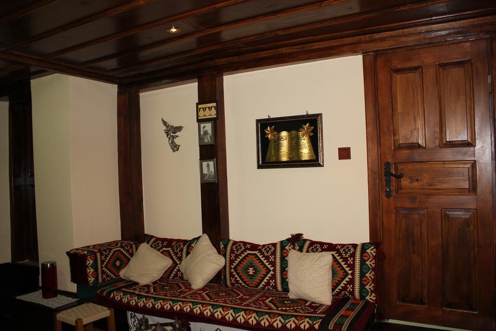 Papazin Konagi Hotell Ayvalı Exteriör bild