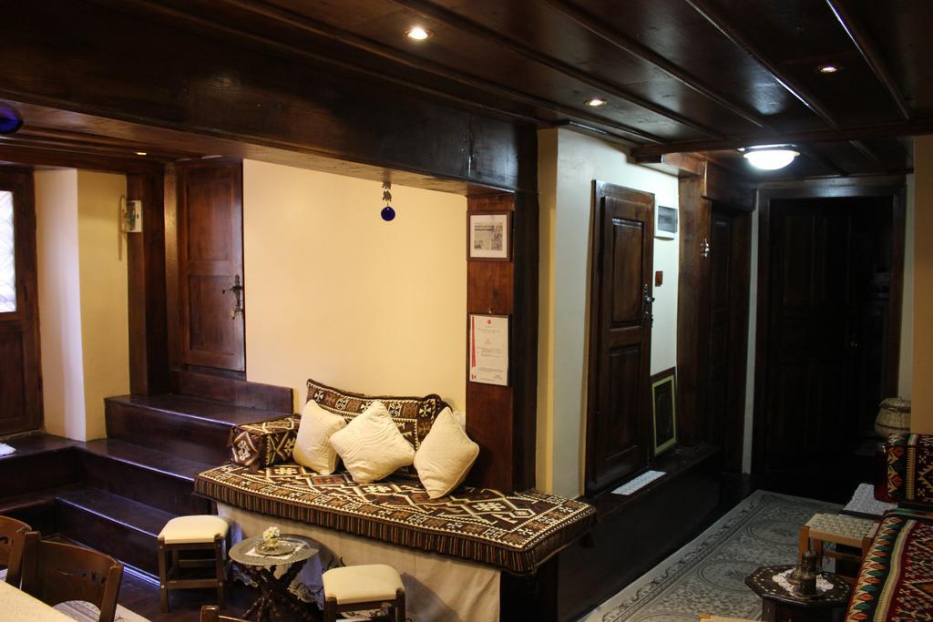 Papazin Konagi Hotell Ayvalı Exteriör bild